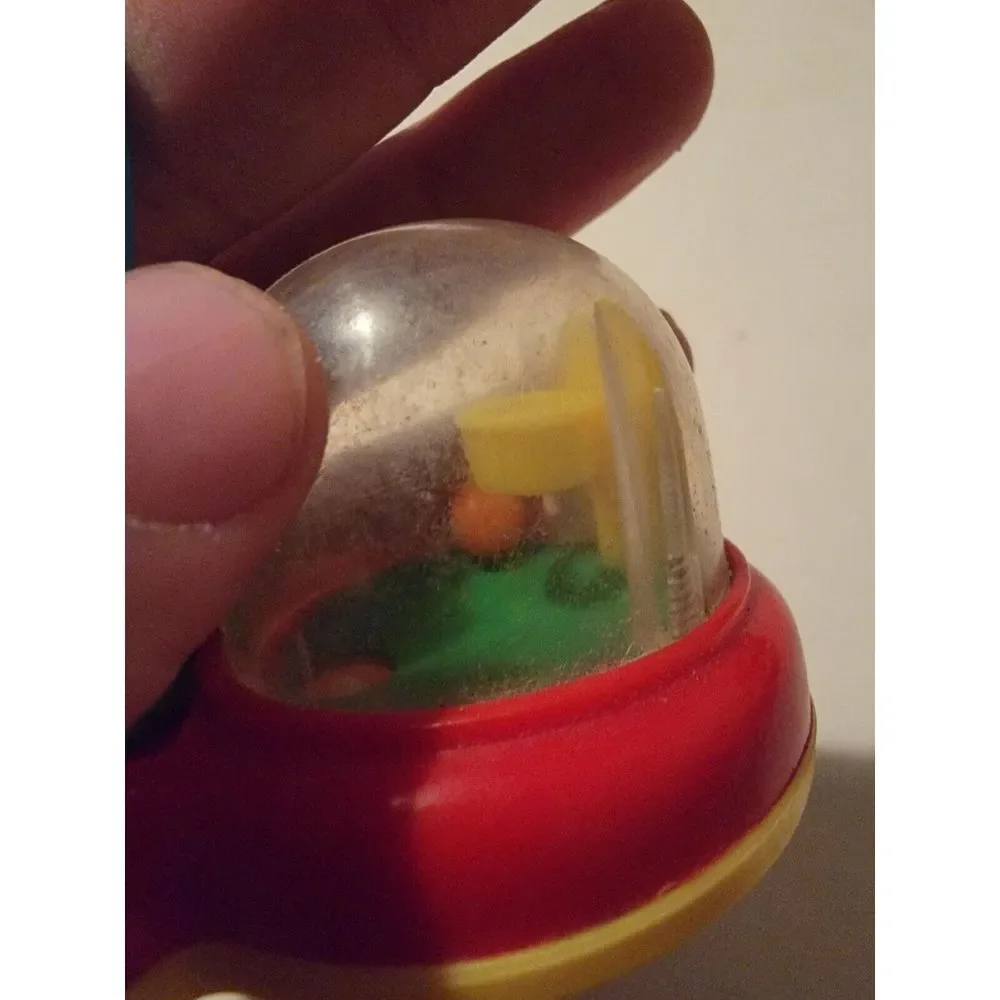 Vintage 1992 Warner Brothers Looney Tunes Bugs Bunny Car Basketball 3